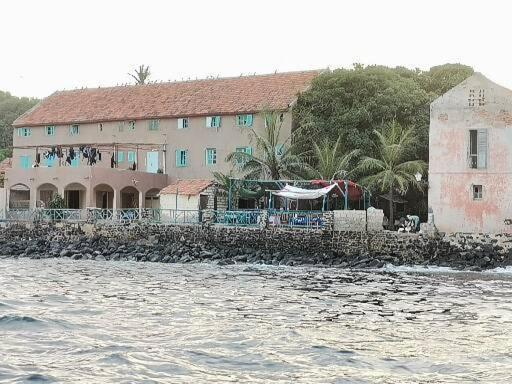 Auberge Mariama Ba โกเร ภายนอก รูปภาพ